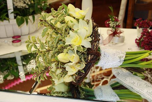 Spring wedding bouquet with narcissi.